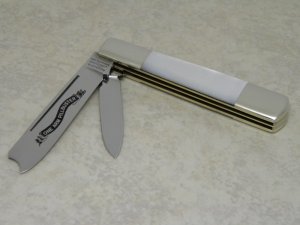 Parker Cut. Co. Surgical Steel Japan Pearl One-Arm Razor Pillbuster Knife