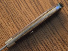 Queen 06L Teardrop - Liner Lock - Birds Eye Maple - D2 Steel Queen 06L Teardrop - Liner Lock - Birds Eye Maple - D2 Steel