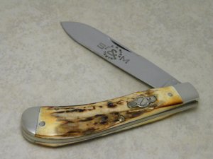 Schatt & Morgan Cutlery Co. Titusville PA (Queen) Stag 031288 Kentucky Shiner Knife c.2013