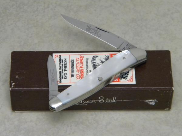 Schatt & Morgan Titusville PA Mother of Pearl 052146 Half Whittler Knife in Box c.2005 Schatt & Morgan Titusville PA Mother of Pearl 052146 Half Whittler Knife in Box c.2005