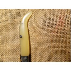 Casafont Solsona Navaja knife. Research says it is post 1945.Amazing steel and great snap.all tight. Casafont Solsona Navaja knife. Research says it is post 1945.Amazing steel and great snap.all tight.