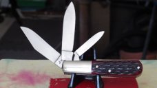 JA Henckles 3 Blade Barlow with Red Jigged Bone Handles JA Henckles 3 Blade Barlow with Red Jigged Bone Handles