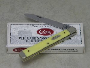 Case XX USA 2001 Yellow 3185 CV Doctor's Knife in Box