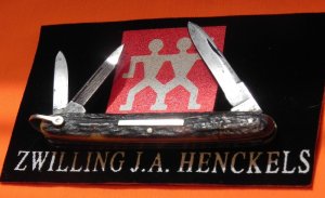 Antique J A Henckels 2 blade +File whittler pocket knife - Great one to carry and everyday use