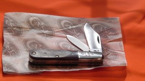 1982 (8 dot) Case xx Barlow w/ Genuine Sawcut Derlin handles #62009 1/2 SS -Great Snap and NO Wobble