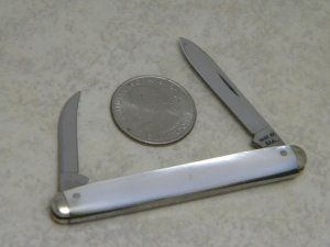 Case XX USA 10 Dot (1970) Pearl 8261 Pen Knife
