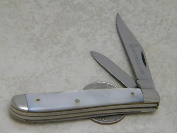 Queen Steel #14P Pearl Peanut Knife - Etched - No Tang Stamp c.1960's
