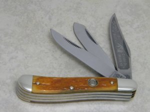 Bulldog Brand Solingen Germany 1985 English Steel Brown Bone 3 Blade Dogleg Trapper Knife c.2000's