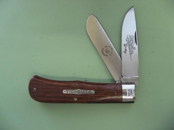 GREAT EASTERN TITIOUTE MODEL 23 LARGE TRAPPER GREAT EASTERN TITIOUTE MODEL 23 LARGE TRAPPER