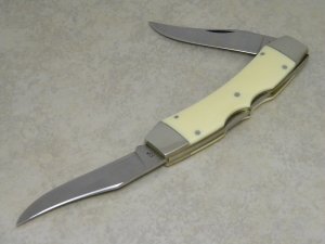 Case XX SS USA 9 Dot (1981) Smooth White Texas Lockhorn Double Lockback Knife