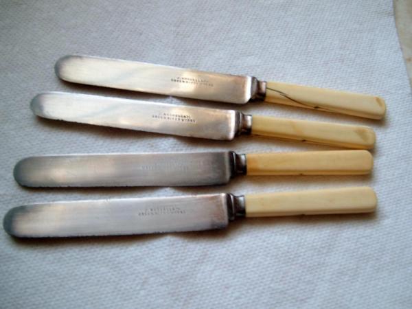 4 J. RUSSELL & CO. GREEN RIVER IVORY STRAIGHT KNIVES