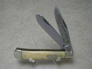 Fight'n Rooster Germany Bone 1 of 50 Lebanon Police Dept.  2 Blade Trapper Knife c.1984