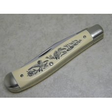Schrade + USA SC503 Scrimshaw Linerlock Trapper Knife Schrade + USA SC503 Scrimshaw Linerlock Trapper Knife