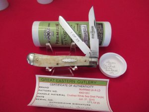 Great Eastern  Cutlery Trapper Pattern # 488210 Crushed White  Sea Shell