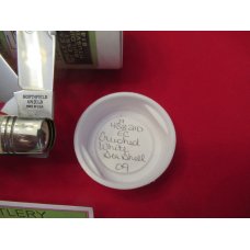 Great Eastern Cutlery Trapper Pattern # 488210 Crushed White Sea Shell Great Eastern Cutlery Trapper Pattern # 488210 Crushed White Sea Shell