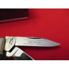 1997 Schatt & Morgan 3 Blade Congress Dark Blue Jigged Bone Handles Pattern # 043431 1997 Schatt & Morgan 3 Blade Congress Dark Blue Jigged Bone Handles Pattern # 043431