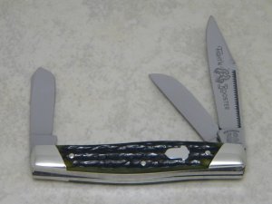 Fight'n Rooster Germany Green Bone Acorn Shield Stockman Knife