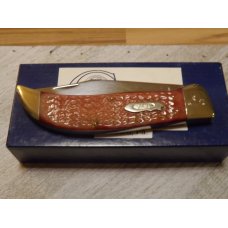 Case Classic Red Bone Clasp, R61072 Case Classic Red Bone Clasp, R61072