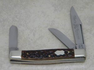 Fight'n Rooster Germany Brown Jigged Bone Federal Shield Stockman Knife