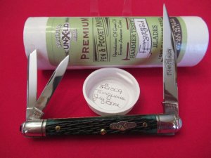 Great Eastern Northfield UN-X-LD  Turquoise Jigged Bone Whittler Pattern # 892309