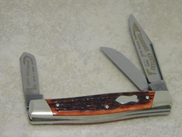 Fight'n Rooster Germany Jigged Red Bone Federal Shield 1989 Tennessee & KY Knife Club Stockman Knife Fight'n Rooster Germany Jigged Red Bone Federal Shield 1989 Tennessee & KY Knife Club Stockman Knife