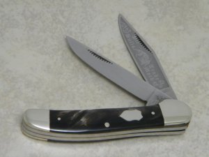 Bulldog Brand Solingen Germany Buffalo Horn "Pit Bulls Trade Mark Etch" Copperhead Knife c.2004