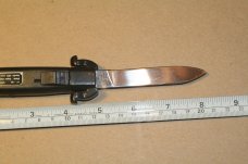 EDGE CO. OTF KNIFE FROM KIT. A KNIFE FROM THE FAMOUS EDGE COMPANY SERIES OF KN IVES AND KITS.