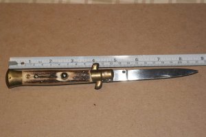 EDGE CO. ITALIAN STILETTO ANTLER HANDLE