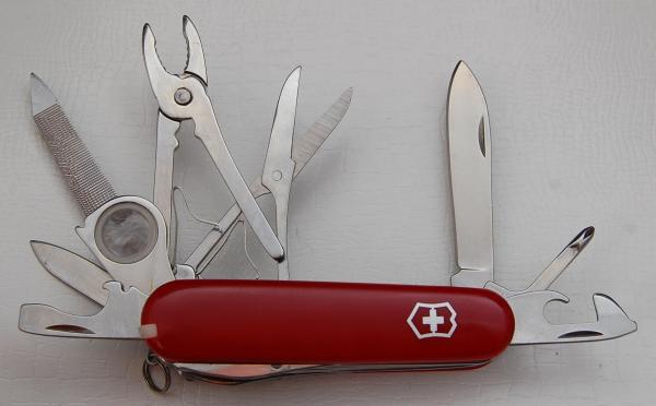 Victorinox with Smooth Red Synthetic Covers In Excellent Condition (823) Victorinox with Smooth Red Synthetic Covers In Excellent Condition (823)