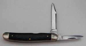 Utica with Black Jigged Synthetic Covers In Very Good Condition (832)