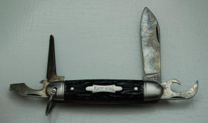 Imperial with Black Jigged Synthetic Covers In Very Good Condition (878)