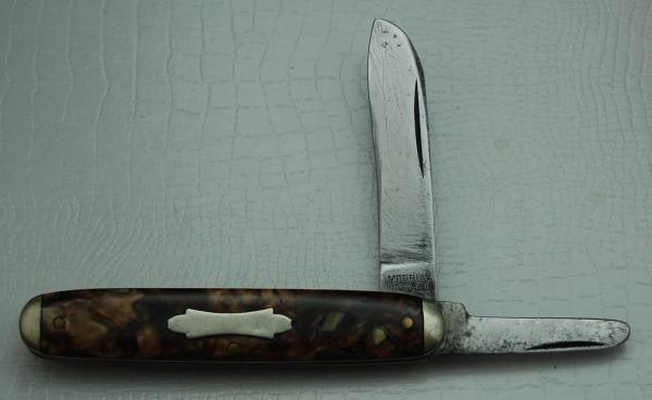 Imperial with Brown Mottled Synthetic Covers In Very Good Condition (886) Imperial with Brown Mottled Synthetic Covers In Very Good Condition (886)