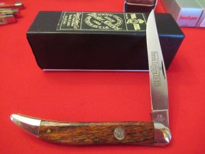  Queen Wood Handle Large  Texas Toothpick # 20CZ  D-2