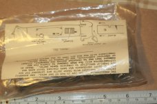 EDGE CO. IN AND OUT KIT KNIFE NEVER OPENED EDGE CO. IN AND OUT KIT KNIFE NEVER OPENED