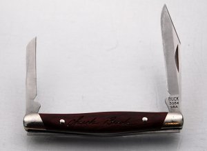 Buck with Wood Covers In Excellent Condition (906)