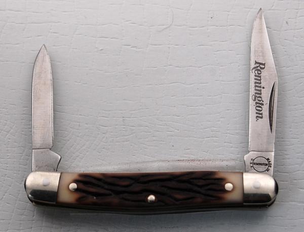Remington with Brown Synthetic Stag Covers In Excellent Condition (903) Remington with Brown Synthetic Stag Covers In Excellent Condition (903)