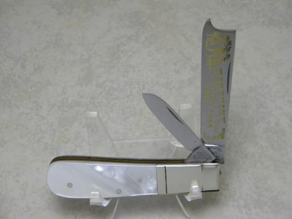 Fight'n Rooster Cutlery Germany Pearl Kentucky Cutlery Assn. 1 of 600 One Arm Razor Barlow Knife Fight'n Rooster Cutlery Germany Pearl Kentucky Cutlery Assn. 1 of 600 One Arm Razor Barlow Knife