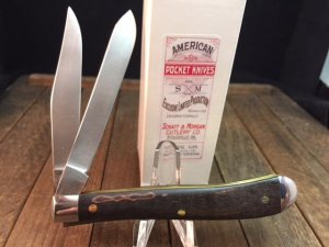 Schatt and Morgan Brown Maple 2 Blade Utility Knife