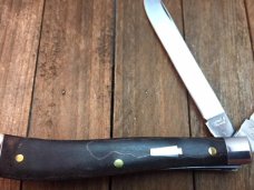 Schatt and Morgan Brown Maple 2 Blade Utility Knife Schatt and Morgan Brown Maple 2 Blade Utility Knife