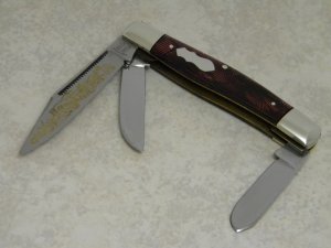 Fight'n Rooster Germany Celebrated Grape Fingerprint 1990 "Ramblin Rose" Stockman Knife
