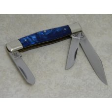 Fight'n Rooster Germany Celebrated Blue Fingerprint Fancy Etch Stockman Knife with Tennessee Shield Fight'n Rooster Germany Celebrated Blue Fingerprint Fancy Etch Stockman Knife with Tennessee Shield