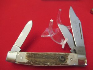 Hen & Rooster Stag Handle 3 blade Large Stockman Pattern # 383C-DS  EDC
