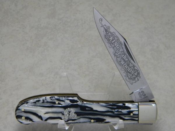 Fight'n Rooster Germany Black & Pearl "King of the Woods" Large Gunstock Lockback Knife - Pre 1982