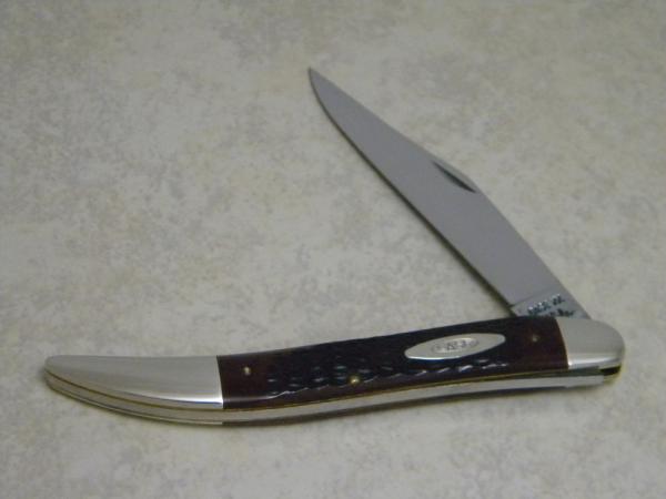 Case XX USA 8 Dot (1972) Red Bone 61096 Toothpick Knife Case XX USA 8 Dot (1972) Red Bone 61096 Toothpick Knife