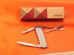 Vintage J A Henckels 2 Blades +Scissors Gentlemens Pocket knife w Decorative Metal Handles +Orig Box