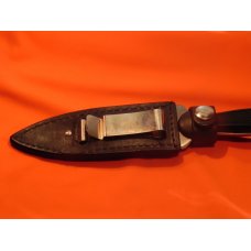 1990 Case xx Boot Knife/Hunt Knife (E77-4 1/2 SS) w Original Sheath w Rubber Type Grip Handles! NOS 1990 Case xx Boot Knife/Hunt Knife (E77-4 1/2 SS) w Original Sheath w Rubber Type Grip Handles! NOS