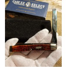2002 Case XX Select 2 blade doctors knife. Mint in box. Unused, factory edge and uncarried. Red bone 2002 Case XX Select 2 blade doctors knife. Mint in box. Unused, factory edge and uncarried. Red bone