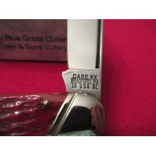 Case Classic Red Bone Moose Pattern # 62046J Case Classic Red Bone Moose Pattern # 62046J