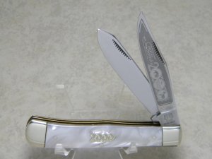 Bulldog Brand Hammer Forged Solingen Germany "Anno Domini" 2000 Pearl Trapper Knife
