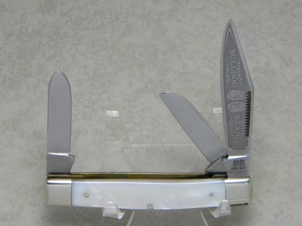 Bulldog Brand Germany Genuine Mother of Pearl "Double Dog Head" Etch Stockman Knife Bulldog Brand Germany Genuine Mother of Pearl "Double Dog Head" Etch Stockman Knife